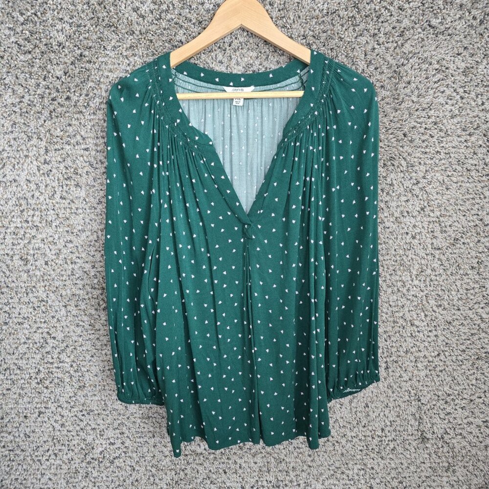 Crown & Ivy Top Womens PXL Petite XL Green Printed Peasant Blouse V Neck Casual